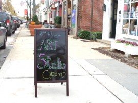 Life Needs Art Studio Open Sign